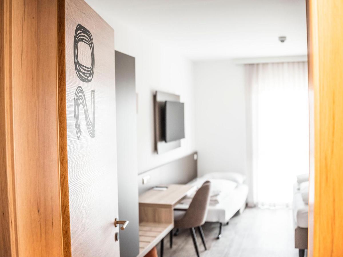 Motel Вайдхофен-ан-дер-Тайя Экстерьер фото