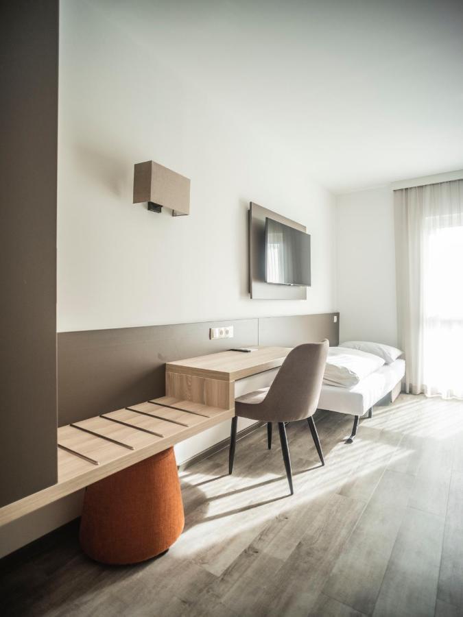 Motel Вайдхофен-ан-дер-Тайя Экстерьер фото